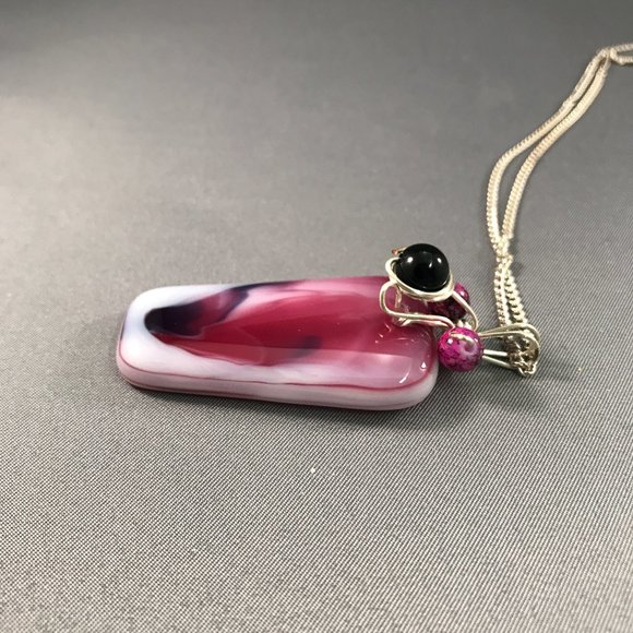 Artisan Fused Glass Pendant Necklace Gorgeous! - Picture 6 of 7